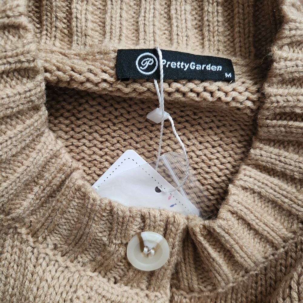 Oversized Slouchy Button-Up Cardigan - Picture 10 of 11